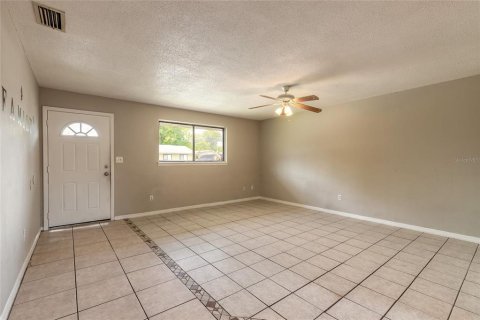 Townhouse in Daytona Beach, Florida 3 bedrooms, 102.75 sq.m. № 2210390 - photo 4