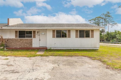 Townhouse in Daytona Beach, Florida 3 bedrooms, 102.75 sq.m. № 2210390