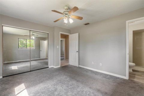 Townhouse in Daytona Beach, Florida 3 bedrooms, 102.75 sq.m. № 2210390 - photo 19