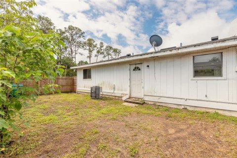Townhouse in Daytona Beach, Florida 3 bedrooms, 102.75 sq.m. № 2210390 - photo 22