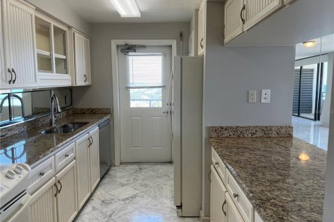 Condo in Flagler Beach, Florida, 3 bedrooms  № 1919264 - photo 18
