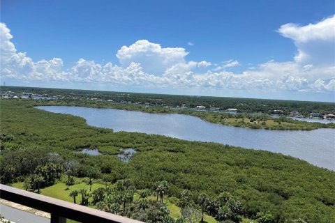 Condo in Flagler Beach, Florida, 3 bedrooms  № 1919264 - photo 11