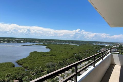 Condo in Flagler Beach, Florida, 3 bedrooms  № 1919264 - photo 9