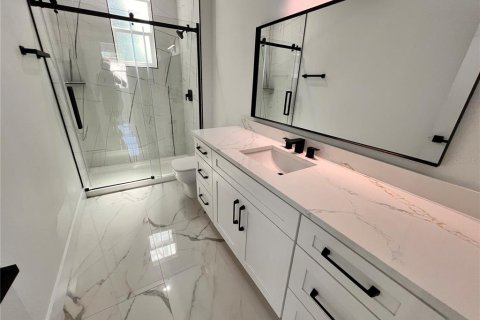 Casa en alquiler en Orlando, Florida, 4 dormitorios, 174.84 m2 № 1902729 - foto 13