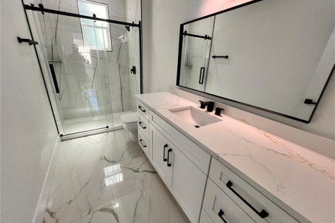 Casa en alquiler en Orlando, Florida, 4 dormitorios, 174.84 m2 № 1902729 - foto 16
