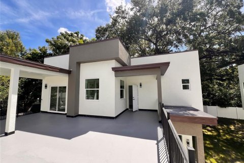 Casa en alquiler en Orlando, Florida, 4 dormitorios, 174.84 m2 № 1902729 - foto 5