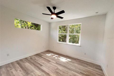 Casa en alquiler en Orlando, Florida, 4 dormitorios, 174.84 m2 № 1902729 - foto 24