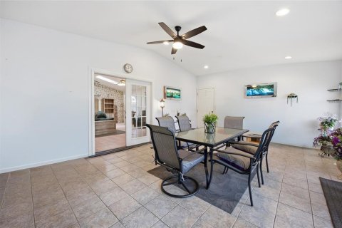Villa ou maison à vendre à Ocala, Floride: 3 chambres, 234.95 m2 № 2132029 - photo 20