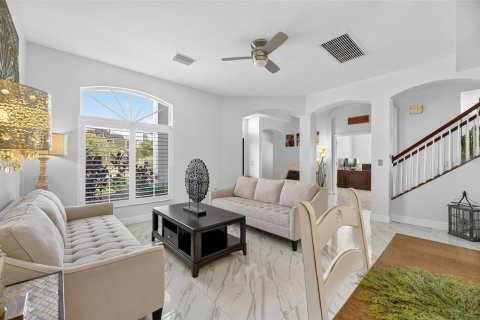 Casa en venta en Oldsmar, Florida, 4 dormitorios, 304.07 m2 № 1837990 - foto 8