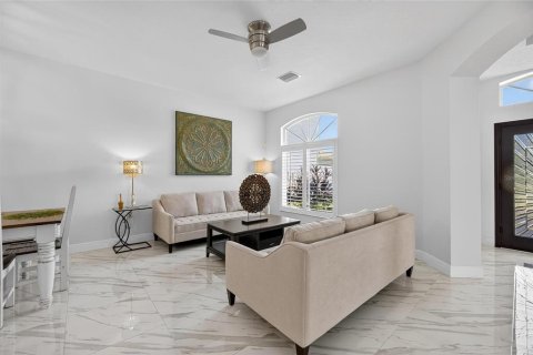 Casa en venta en Oldsmar, Florida, 4 dormitorios, 304.07 m2 № 1837990 - foto 7