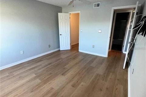 Copropriété à louer à Clearwater, Floride: 2 chambres, 82.4 m2 № 2099358 - photo 10