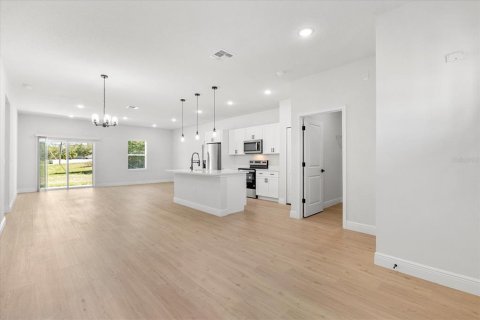 Casa en alquiler en Ocala, Florida, 4 dormitorios, 170.29 m2 № 1919252 - foto 4