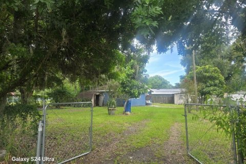 House in Dover, Florida 2 bedrooms, 78.97 sq.m. № 2393804