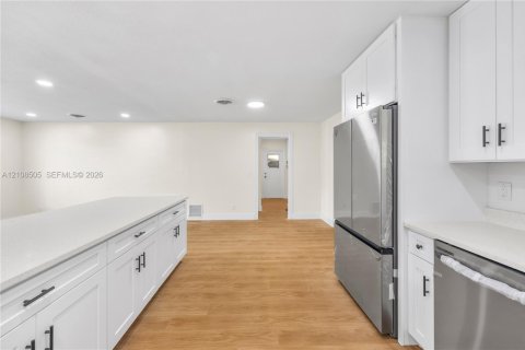 Villa ou maison à vendre à Boynton Beach, Floride: 5 chambres, 164.99 m2 № 2421565 - photo 14