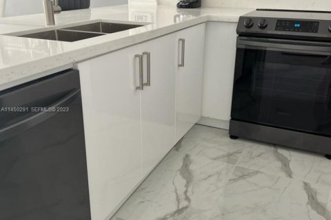Copropriété à vendre à Hollywood, Floride: 1 chambre, 83.24 m2 № 2249167 - photo 9