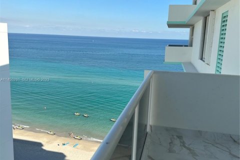 Copropriété à vendre à Hollywood, Floride: 1 chambre, 83.24 m2 № 2249167 - photo 25