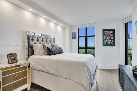 Condominio en venta en Miami, Florida, 2 dormitorios, 142.6 m2 № 2055970 - foto 12