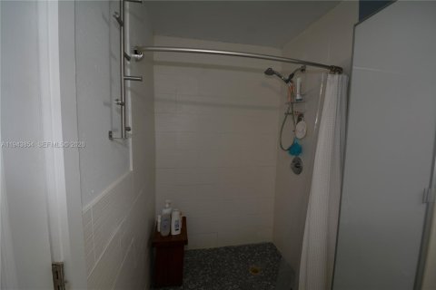 Villa ou maison à vendre à Miami, Floride: 3 chambres, 148.55 m2 № 2000810 - photo 11