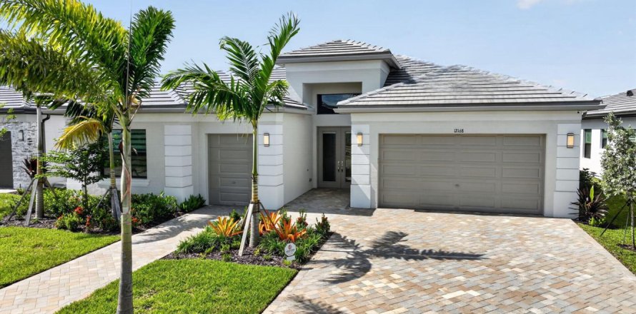House in Port St. Lucie, Florida 3 bedrooms, 260.03 sq.m. № 2429783
