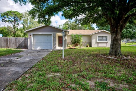 Casa en venta en Spring Hill, Florida, 3 dormitorios, 112.32 m2 № 2387541 - foto 4