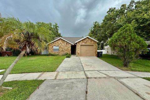 Villa ou maison à Brandon, Floride 3 chambres, 115.38 m2 № 2355861