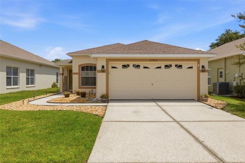 Casa en Land O' Lakes, Florida 2 dormitorios, 124.58 m2 № 2210071