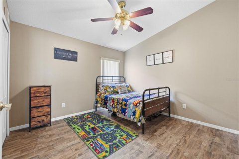 House in Land O' Lakes, Florida 2 bedrooms, 124.58 sq.m. № 2210071 - photo 17