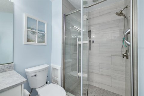 House in Trinity, Florida 2 bedrooms, 149.48 sq.m. № 1903959 - photo 18