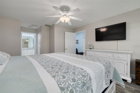 House in Trinity, Florida 2 bedrooms, 149.48 sq.m. № 1903959 - photo 16