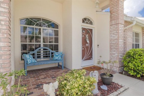 House in Trinity, Florida 2 bedrooms, 149.48 sq.m. № 1903959 - photo 2