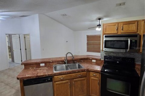 Casa en venta en Kissimmee, Florida, 3 dormitorios, 112.6 m2 № 1825373 - foto 8