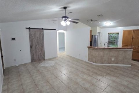Casa en venta en Kissimmee, Florida, 3 dormitorios, 112.6 m2 № 1825373 - foto 3
