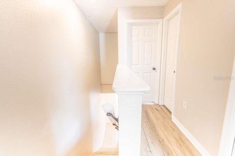 Townhouse in Kissimmee, Florida 2 bedrooms, 108.05 sq.m. № 2211860 - photo 8