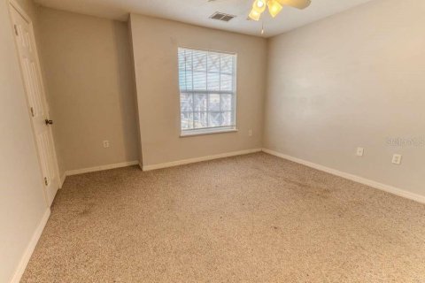 Townhouse in Kissimmee, Florida 2 bedrooms, 108.05 sq.m. № 2211860 - photo 9