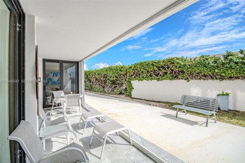 Copropriété à vendre à South Palm Beach, Floride: 2 chambres, 131.64 m2 № 2004496 - photo 27