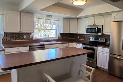 Снять в аренду виллу или дом в Ларго, Флорида 5 комнат, 188.03м2, № 2100905 - фото 14