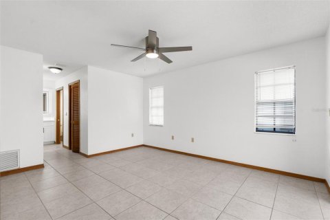 House in Spring Hill, Florida 3 bedrooms, 170.57 sq.m. № 1538970 - photo 13