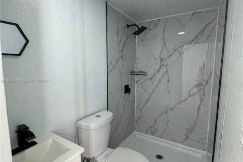 Immobilier commercial à louer à Miami, Floride: 1 chambre, 97.27 m2 № 1976628 - photo 11