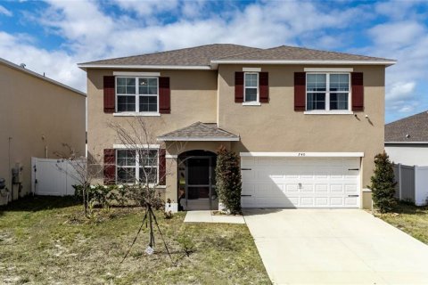 Casa en Winter Haven, Florida 5 dormitorios, 243.03 m2 № 2201229