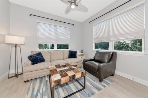 Touwnhouse à vendre à Sarasota, Floride: 4 chambres, 165.18 m2 № 1725188 - photo 18