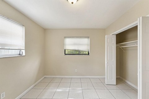 Villa ou maison à vendre à Miami Gardens, Floride: 3 chambres, 119.84 m2 № 2439401 - photo 18