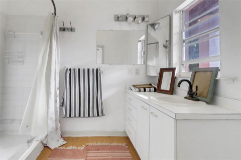 Casa en venta en Naples, Florida, 3 dormitorios, 185.9 m2 № 1685335 - foto 18