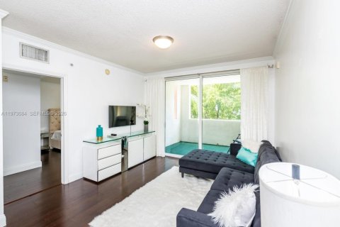 Copropriété à vendre à Sunny Isles Beach, Floride: 2 chambres, 95.13 m2 № 2036567 - photo 9