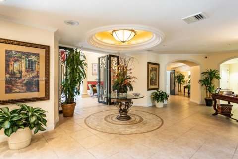 Copropriété à vendre à Sunny Isles Beach, Floride: 2 chambres, 95.13 m2 № 2036567 - photo 30