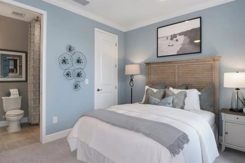 House in Sarasota, Florida 2 bedrooms, 142.42 sq.m. № 2238652 - photo 10