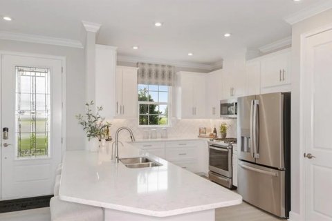 House in Sarasota, Florida 2 bedrooms, 142.42 sq.m. № 2238652 - photo 2