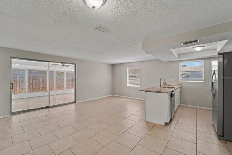 Villa ou maison à vendre à New Port Richey, Floride: 3 chambres, 148.18 m2 № 2350385 - photo 10