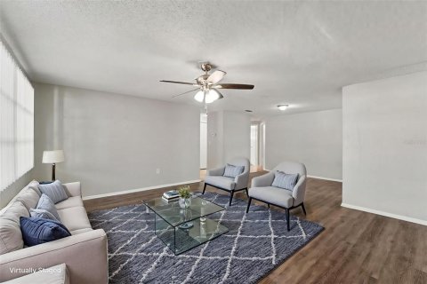 Villa ou maison à vendre à New Port Richey, Floride: 3 chambres, 148.18 m2 № 2350385 - photo 5