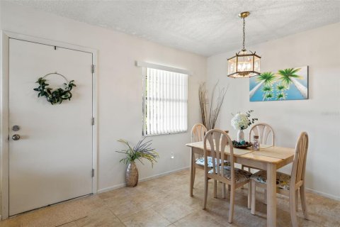 Condo in Rotonda, Florida, 1 bedroom  № 1302897 - photo 2