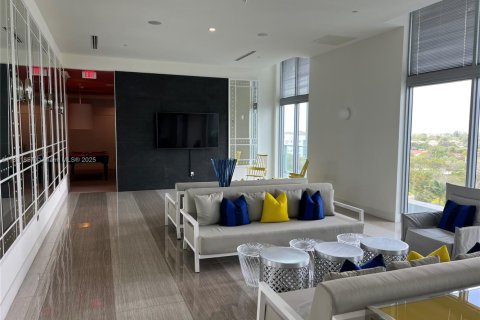 Copropriété à louer à Sunrise, Floride: 2 chambres, 81.48 m2 № 1979605 - photo 15